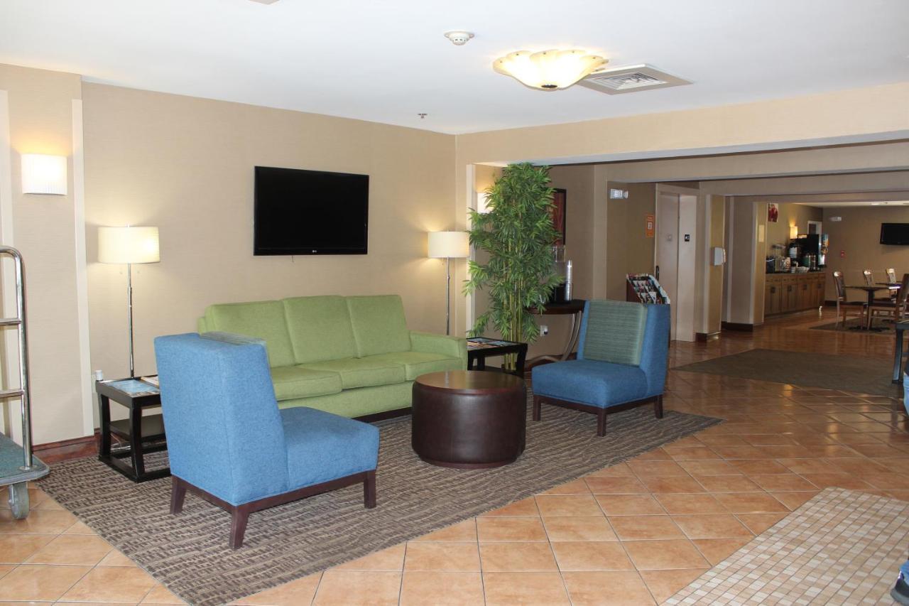 Quality Inn Raleigh Downtown Екстериор снимка