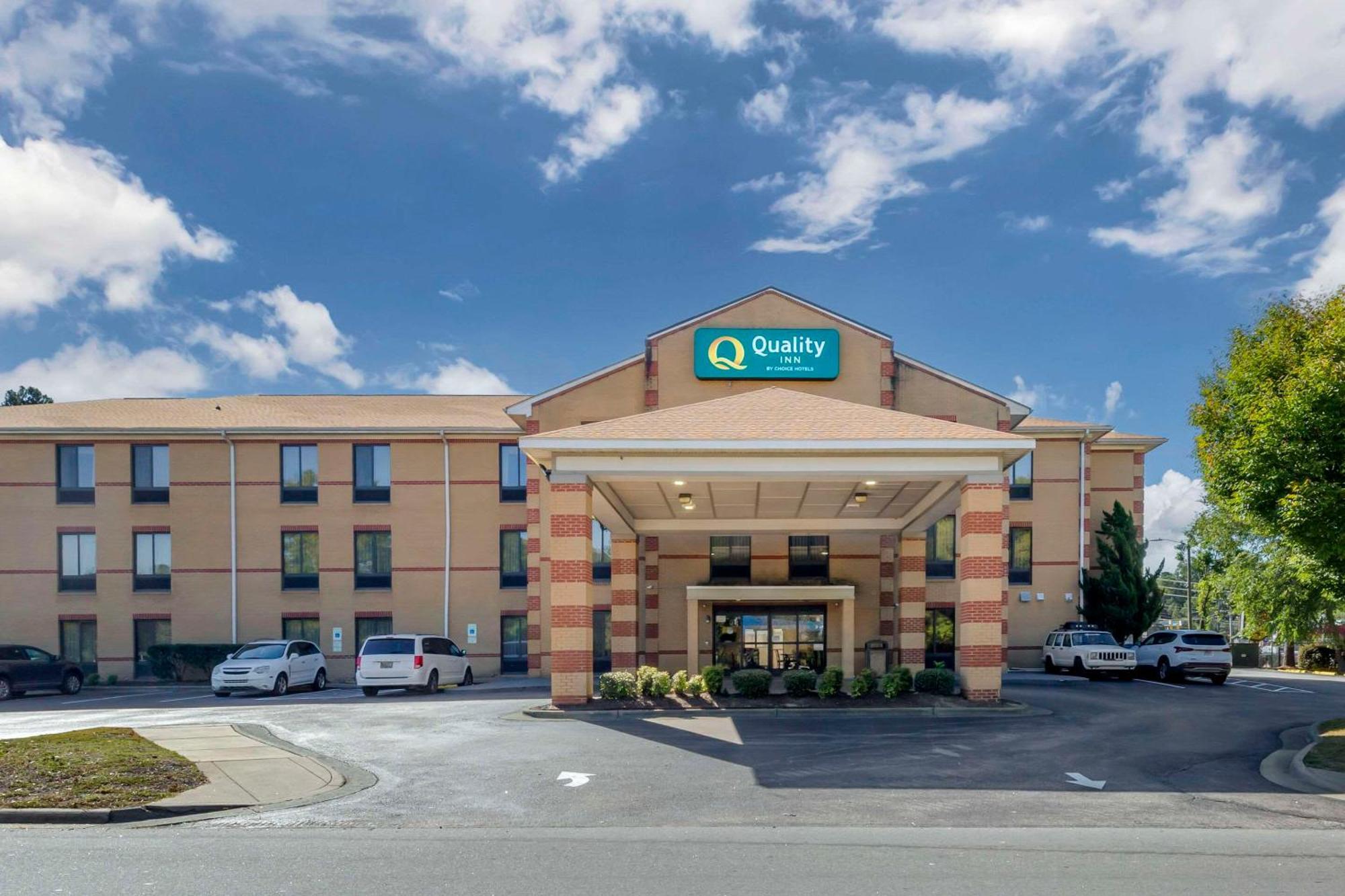 Quality Inn Raleigh Downtown Екстериор снимка
