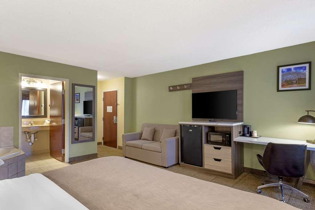 Quality Inn Raleigh Downtown Стая снимка
