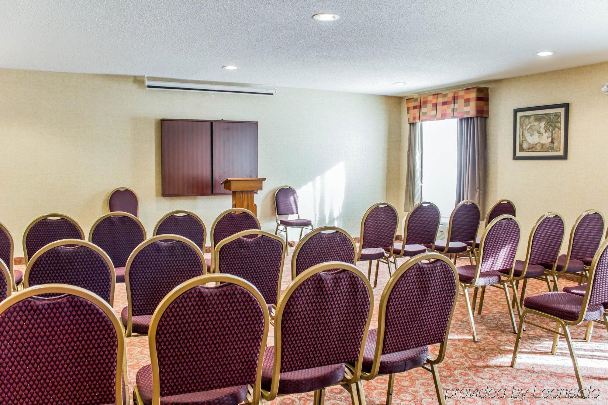 Quality Inn Raleigh Downtown Екстериор снимка